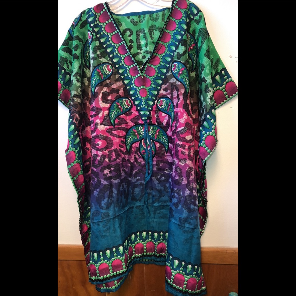 Brand new without the tags women’s kimono style bathing suit cover-up/top